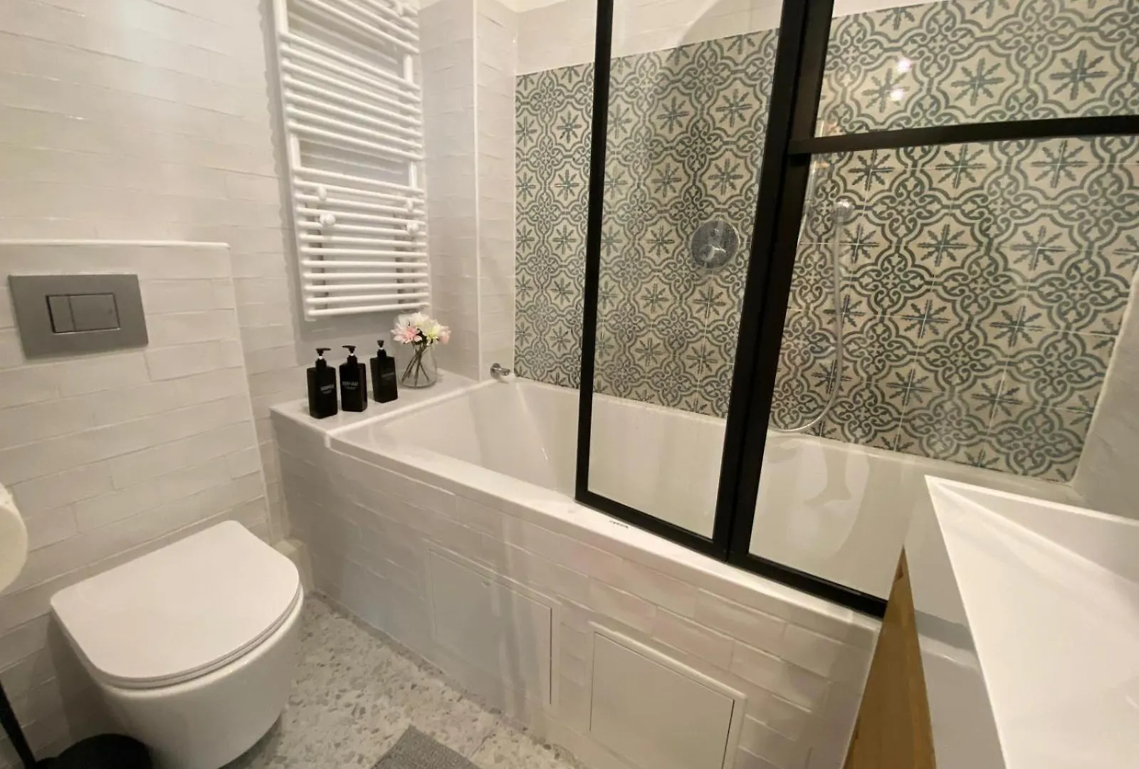 Calm & Charming Atelier In Paris Apartman 0*,  Franciaország