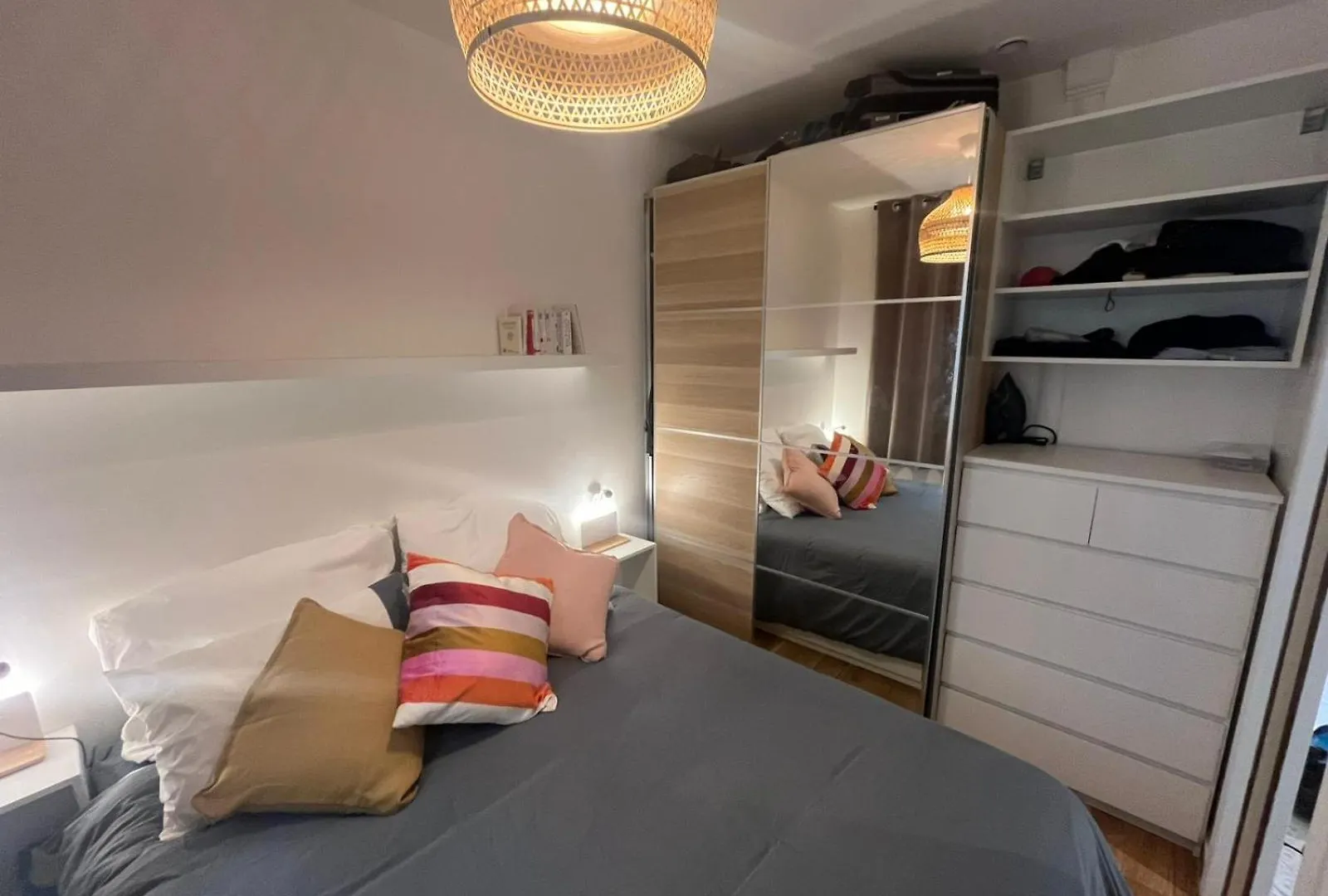 Calm & Charming Atelier In Paris Apartman Franciaország
